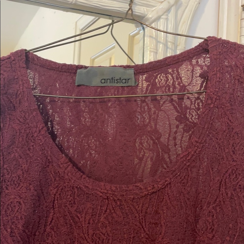 t-shirt - Picture 3 of 3